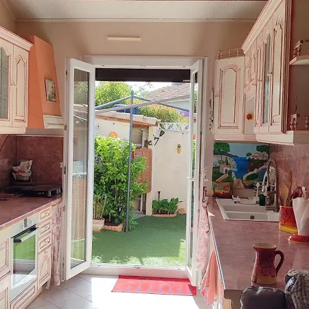 Nyaraló Maison *