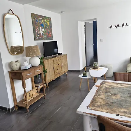 Tatil Evi Maison Aux Portes Des Garrigues Nîmes